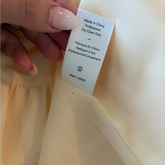 Elizabeth and James Trisha Highneck Dress in Butter Yellow - Size Small - Picture 5 of 10